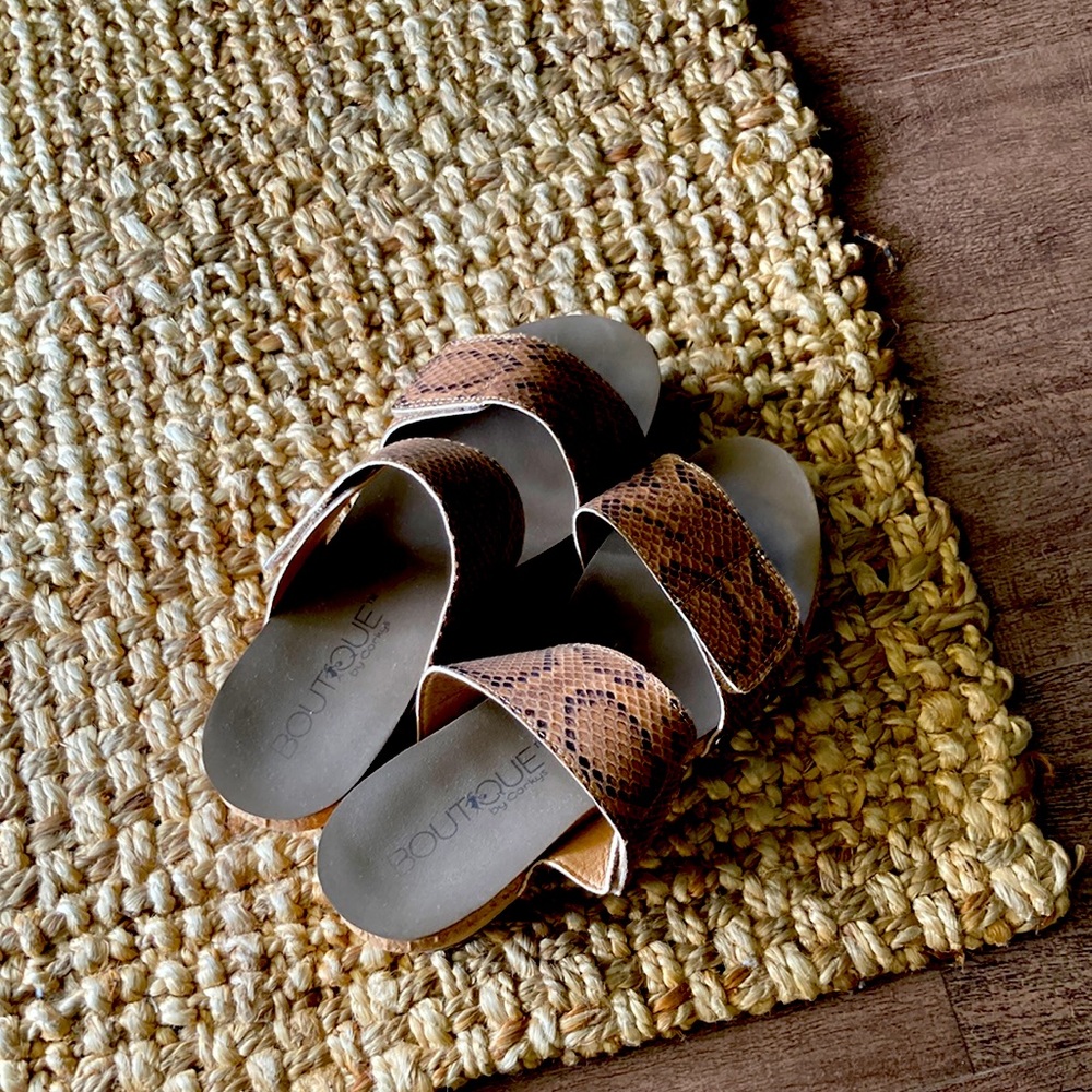 Cork low wedge